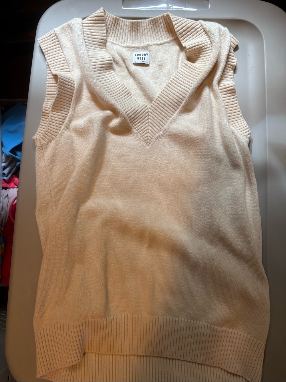 Aritzia (Sunday Best) Cream V-Neck Sleeveless Sweater Vest